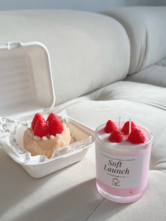Strawberry Candle Set 🍓